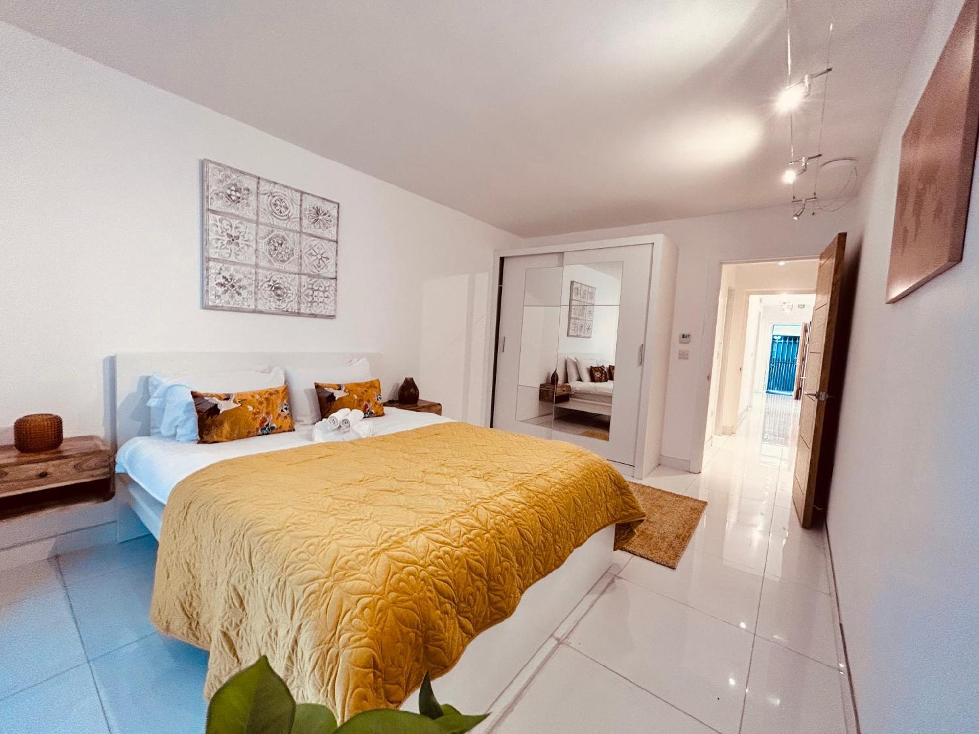 Stunning Spacious B.Apt. Slps.4 Лондон Екстер'єр фото