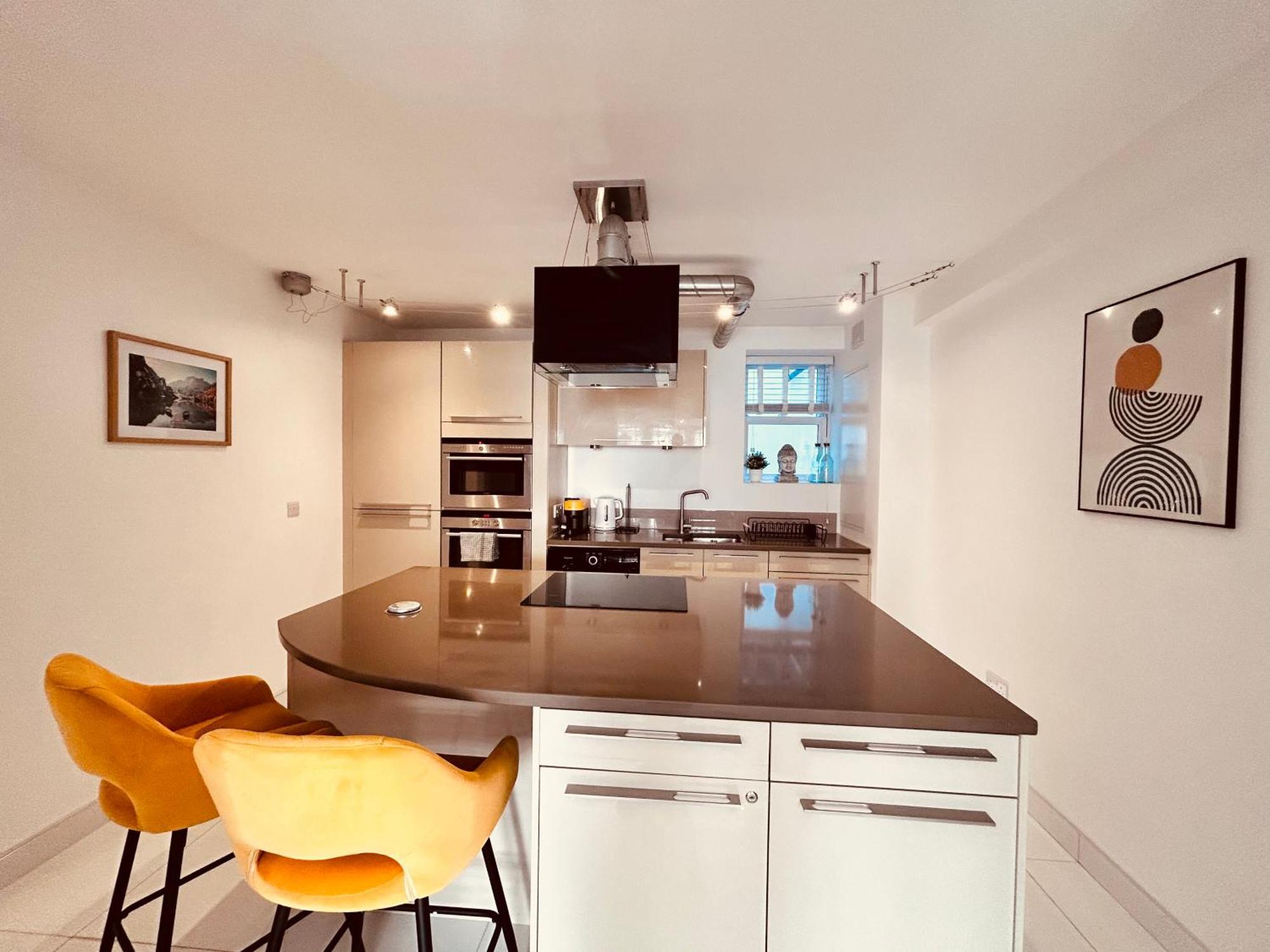 Stunning Spacious B.Apt. Slps.4 Лондон Екстер'єр фото